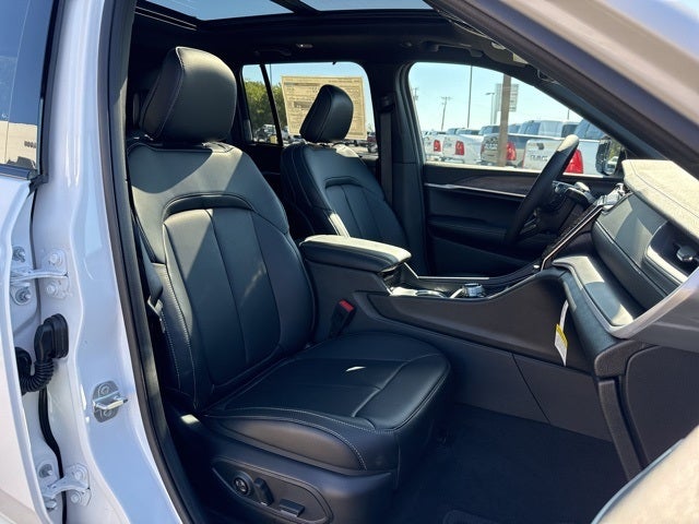 2025 Jeep Grand Cherokee GRAND CHEROKEE LIMITED 4X2