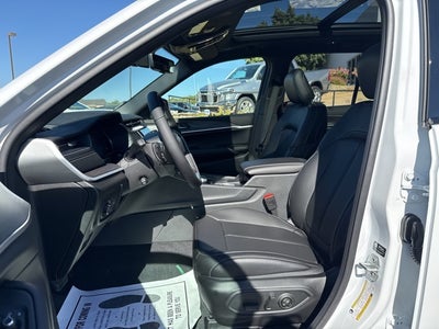 2025 Jeep Grand Cherokee GRAND CHEROKEE LIMITED 4X2