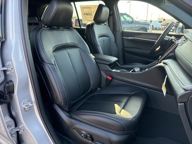 2025 Jeep Grand Cherokee GRAND CHEROKEE LIMITED 4X2