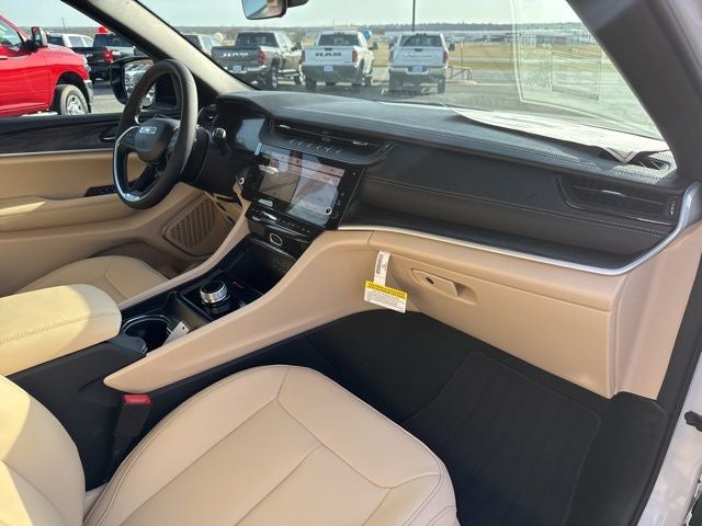 2026 Jeep Grand Cherokee GRAND CHEROKEE LIMITED 4X2