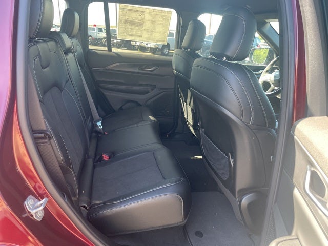 2025 Jeep Grand Cherokee GRAND CHEROKEE ALTITUDE 4X4