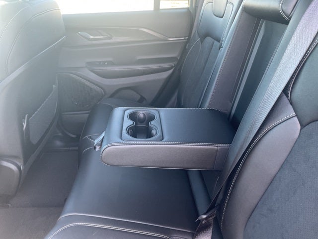 2025 Jeep Grand Cherokee GRAND CHEROKEE ALTITUDE 4X4