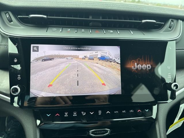 2026 Jeep Grand Cherokee GRAND CHEROKEE LAREDO ALTITUDE 4X4