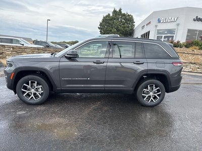 2025 Jeep Grand Cherokee GRAND CHEROKEE LIMITED 4X4