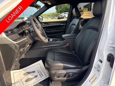 2027 Jeep Grand Cherokee GRAND CHEROKEE LIMITED 4X4