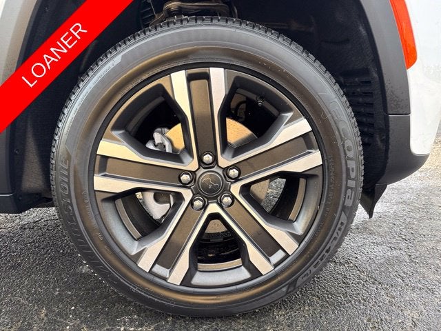 2027 Jeep Grand Cherokee GRAND CHEROKEE LIMITED 4X4
