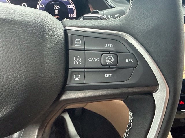 2027 Jeep Grand Cherokee GRAND CHEROKEE LIMITED 4X4