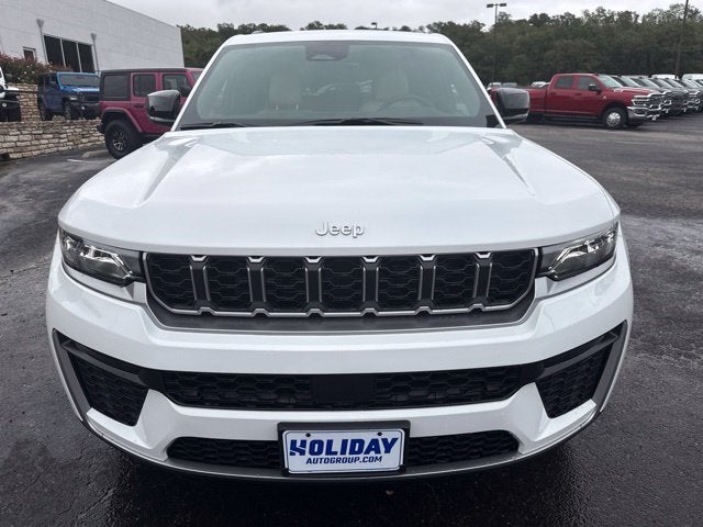 2027 Jeep Grand Cherokee GRAND CHEROKEE LIMITED 4X4