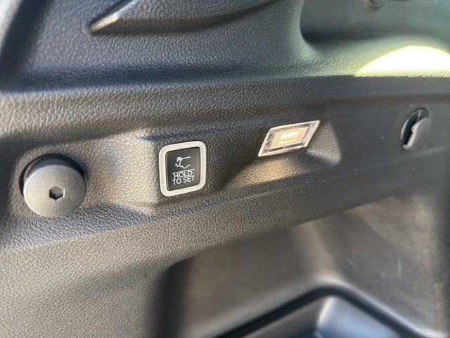 2025 Jeep Grand Cherokee GRAND CHEROKEE L ALTITUDE 4X4