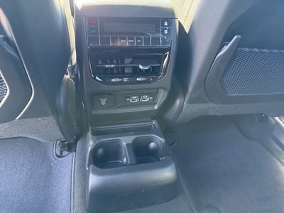 2025 Jeep Grand Cherokee GRAND CHEROKEE L ALTITUDE 4X4