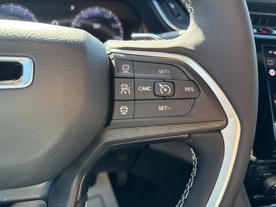 2025 Jeep Grand Cherokee GRAND CHEROKEE L ALTITUDE 4X4