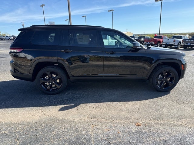 2025 Jeep Grand Cherokee GRAND CHEROKEE L ALTITUDE 4X4