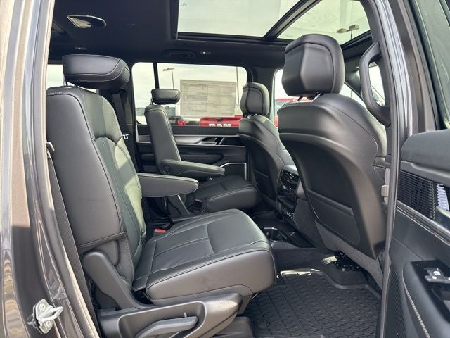 2026 Jeep Grand Wagoneer GRAND WAGONEER UPLAND 4X4