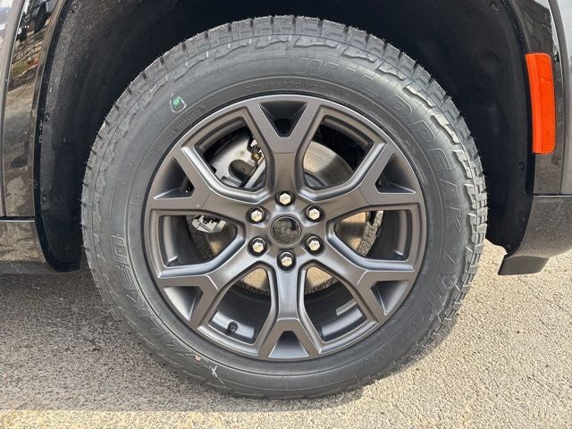 2026 Jeep Grand Wagoneer GRAND WAGONEER UPLAND 4X4