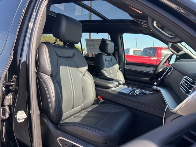 2026 Jeep Grand Wagoneer GRAND WAGONEER LIMITED RESERVE 4X4