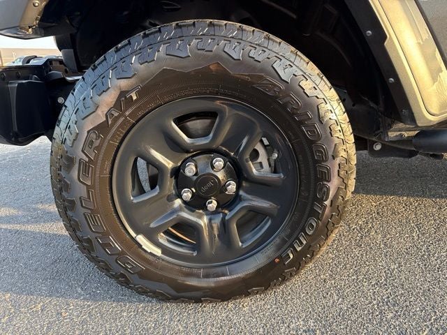2024 Jeep Gladiator Sport