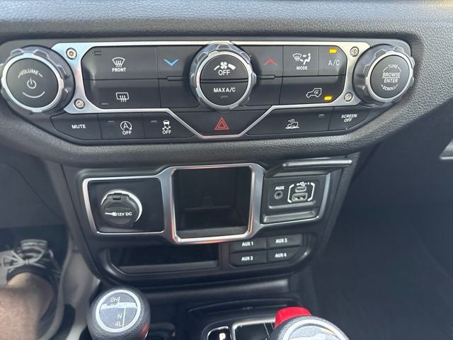 2024 Jeep Gladiator Sport