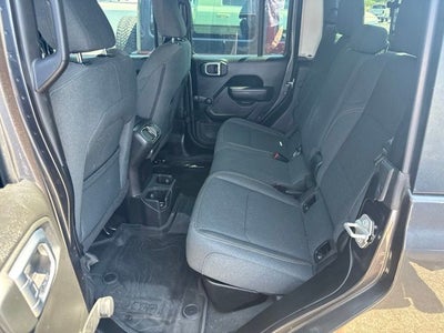 2024 Jeep Gladiator Sport