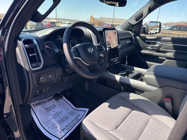 2026 RAM Ram 1500 RAM 1500 LONE STAR CREW CAB 4X2 5'7' BOX