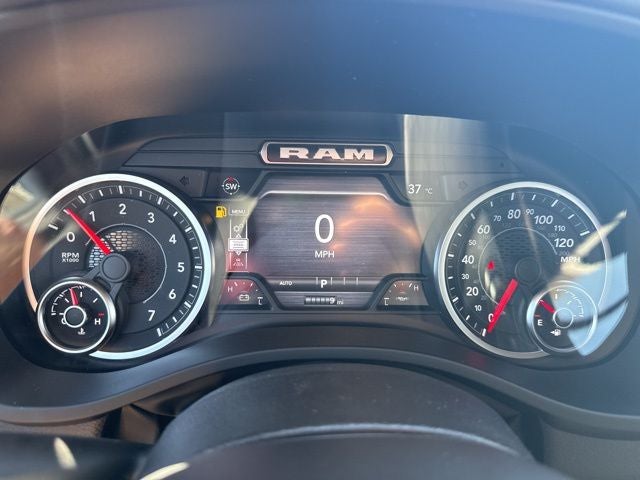 2026 RAM Ram 1500 RAM 1500 LONE STAR CREW CAB 4X2 5'7' BOX