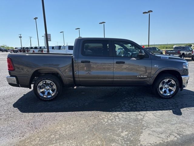 2026 RAM Ram 1500 RAM 1500 LONE STAR CREW CAB 4X2 5'7' BOX
