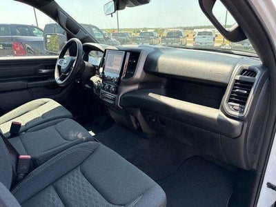 2025 RAM Ram 1500 RAM 1500 TRADESMAN QUAD CAB 4X4 6'4' BOX