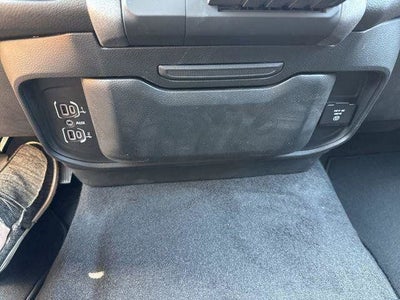 2025 RAM Ram 1500 RAM 1500 TRADESMAN QUAD CAB 4X4 6'4' BOX