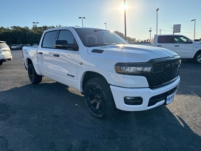 2026 RAM Ram 1500 RAM 1500 LONE STAR CREW CAB 4X4 5'7' BOX