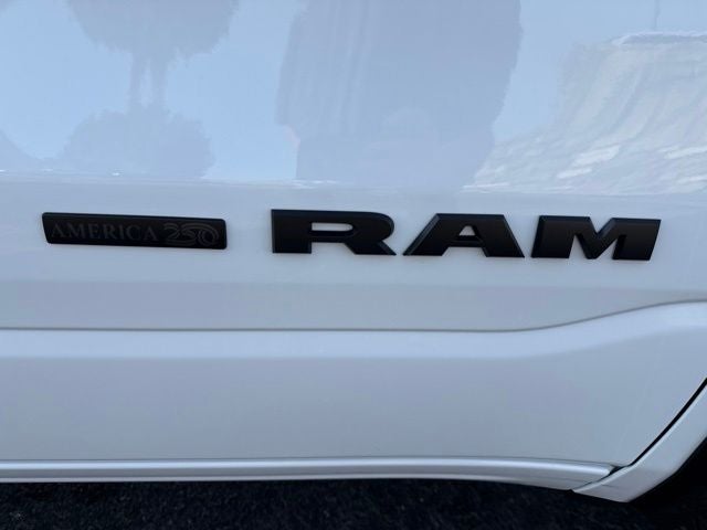 2026 RAM 1500 RAM 1500 LONE STAR CREW CAB 4X4 5'7' BOX