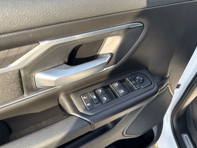 2026 RAM 1500 RAM 1500 LONE STAR CREW CAB 4X4 5'7' BOX