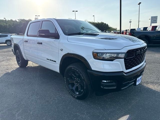 2026 RAM 1500 RAM 1500 LONE STAR CREW CAB 4X4 5'7' BOX