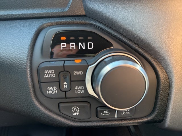 2026 RAM Ram 1500 RAM 1500 LONE STAR CREW CAB 4X4 5'7' BOX