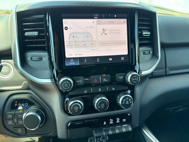 2026 RAM Ram 1500 RAM 1500 LONE STAR CREW CAB 4X4 5'7' BOX