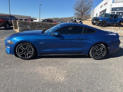 2022 Ford Mustang GT Premium Fastback