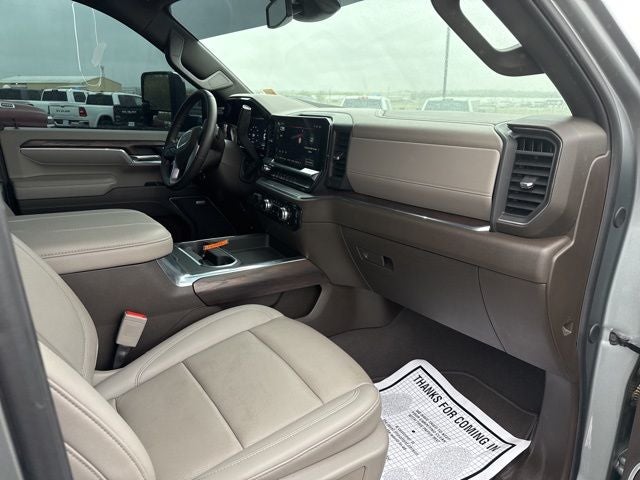 2024 GMC Sierra 3500HD 4WD Crew Cab Long Bed SLT