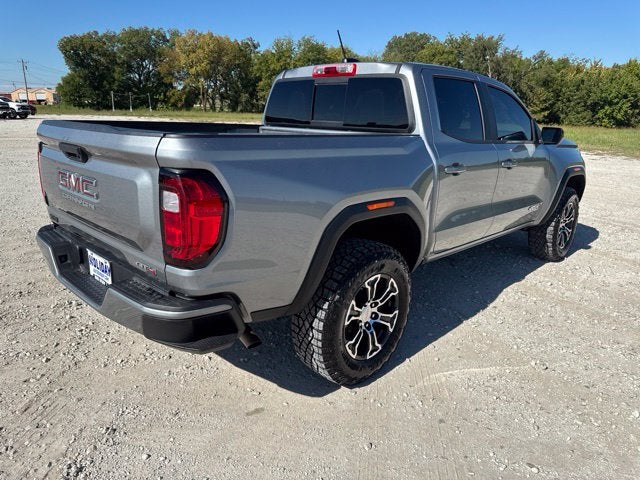 2024 GMC Canyon 4WD AT4