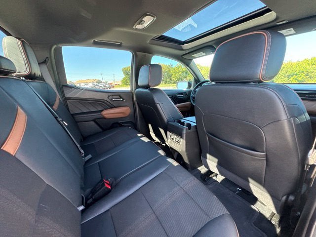 2024 GMC Canyon 4WD AT4