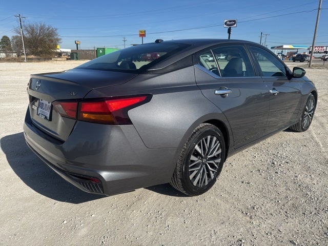 2024 Nissan Altima SV FWD