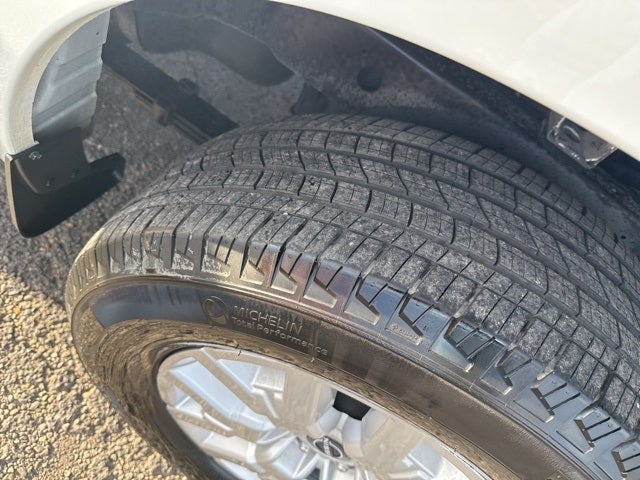 2023 Nissan Frontier Crew Cab SV 4x4