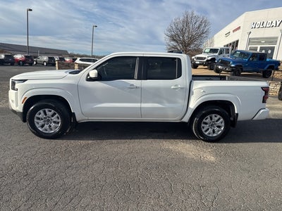 2023 Nissan Frontier Crew Cab SV 4x4
