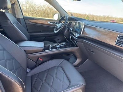 2024 Volkswagen Atlas 2.0T SE w/Technology