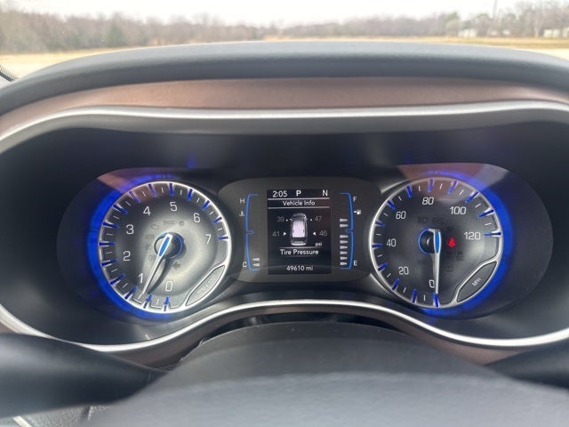 2024 Chrysler Voyager LX