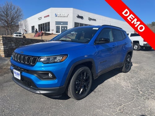 2025 Jeep Compass COMPASS LATITUDE 4X4