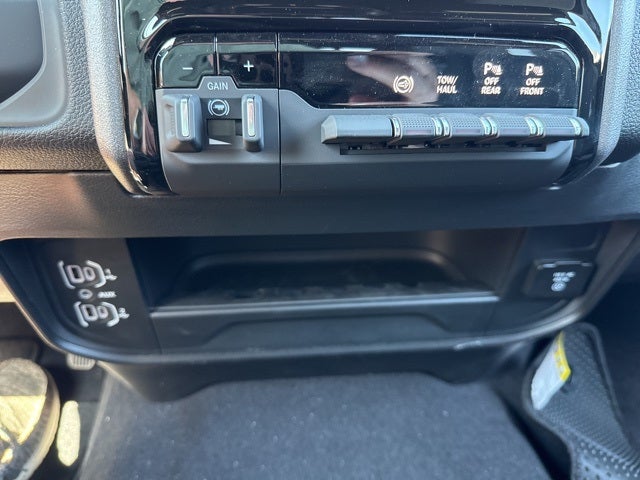 2025 RAM Ram 2500 RAM 2500 TRADESMAN CREW CAB 4X4 6'4' BOX