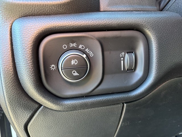 2026 RAM Ram 2500 RAM 2500 WARLOCK CREW CAB 4X4 6'4' BOX