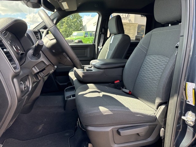 2025 RAM Ram 2500 RAM 2500 TRADESMAN CREW CAB 4X4 6'4' BOX