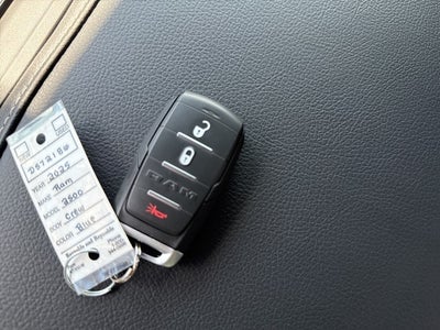 2025 RAM Ram 2500 RAM 2500 TRADESMAN CREW CAB 4X4 6'4' BOX