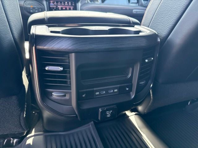 2027 RAM Ram 2500 RAM 2500 REBEL CREW CAB 4X4 6'4' BOX