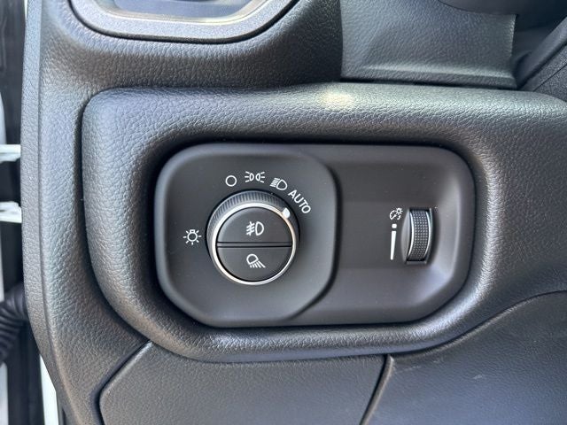 2026 RAM Ram 2500 RAM 2500 TRADESMAN CREW CAB 4X4 8' BOX