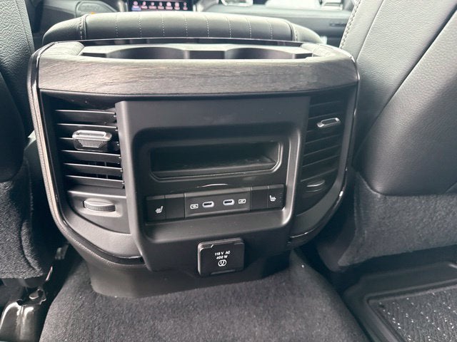 2027 RAM Ram 2500 RAM 2500 LIMITED MEGA CAB 4X4 6'4' BOX